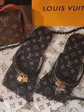 Sandals size 7,8,9, 10 available